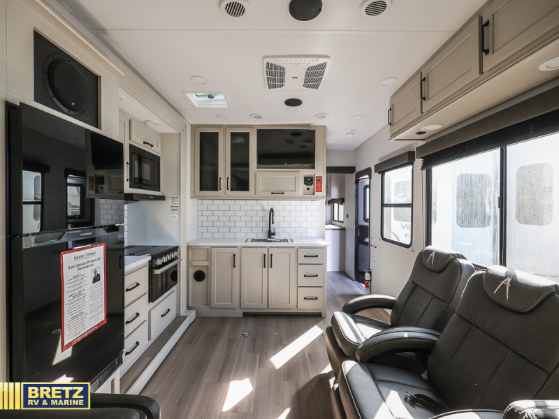 RV listing image