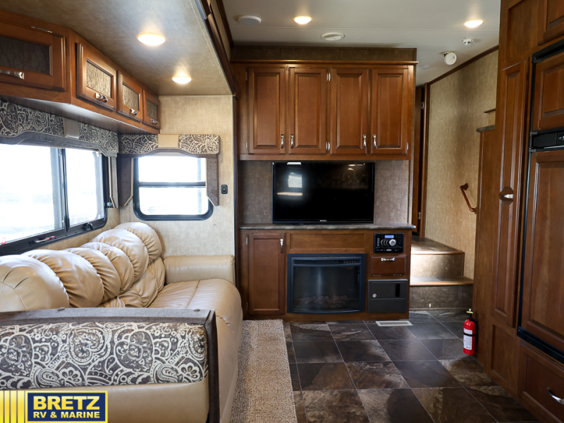 RV listing image