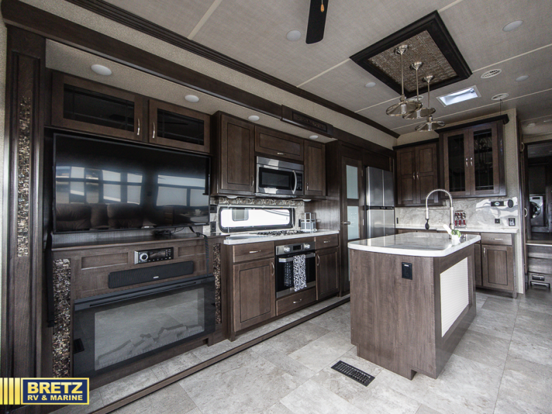 RV listing image