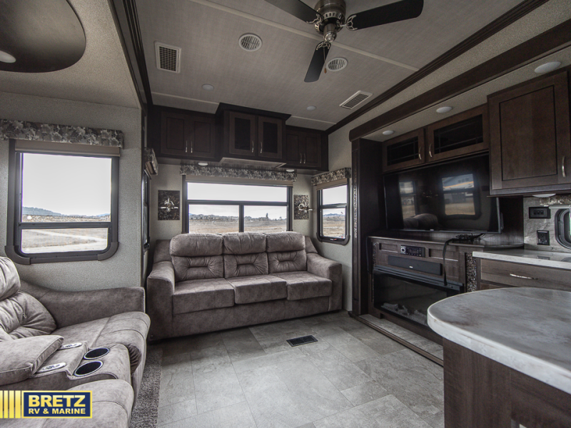 RV listing image