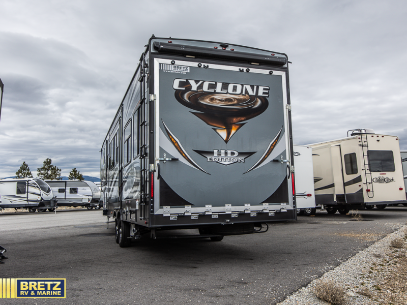 RV listing image