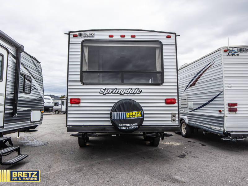 RV listing image