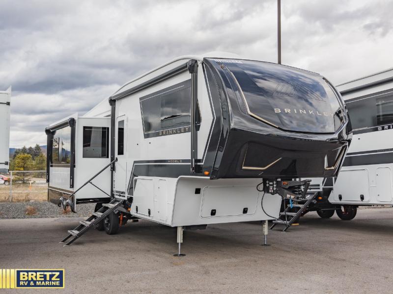 RV listing image
