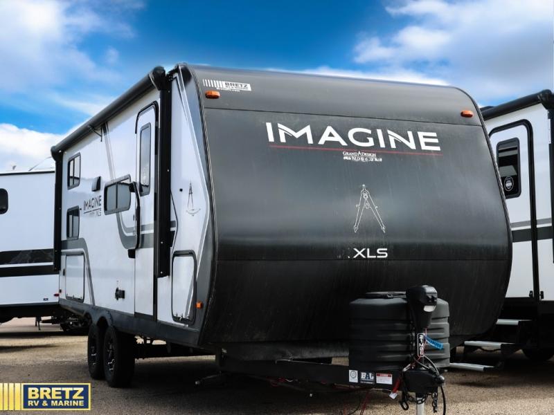 RV listing image