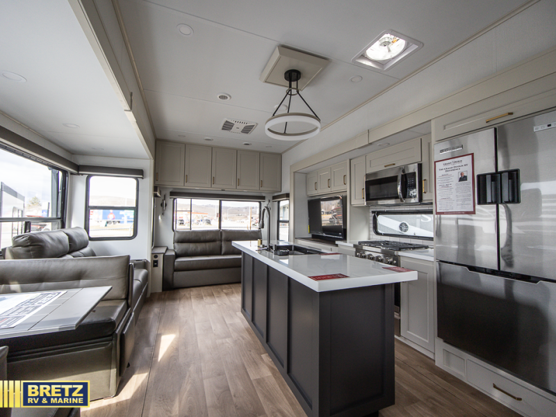 RV listing image