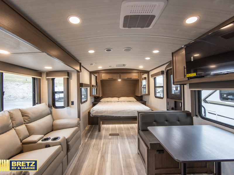 RV listing image