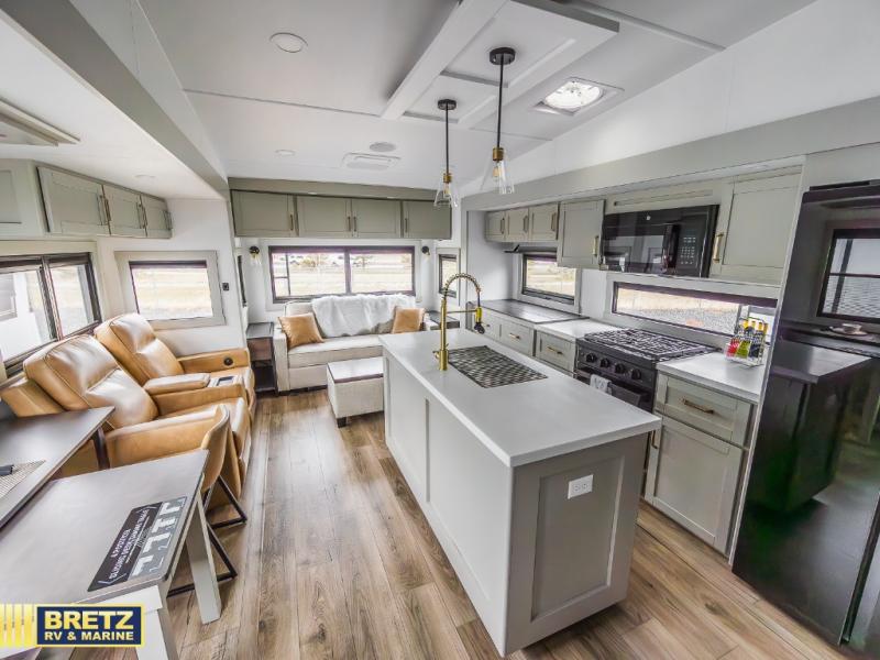 RV listing image