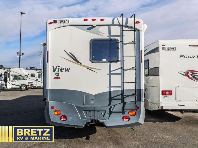 RV listing image