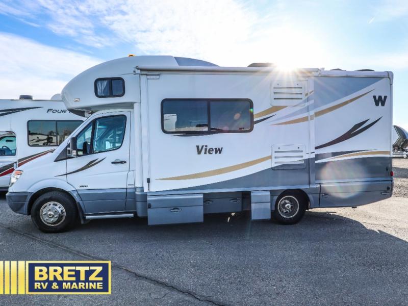 RV listing image