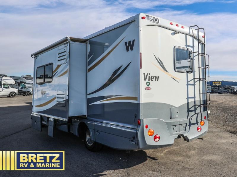 RV listing image