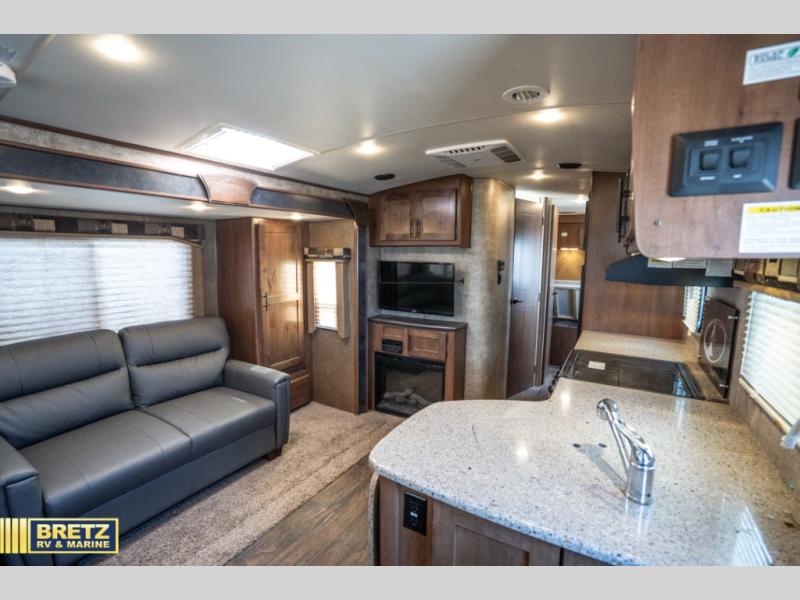 RV listing image
