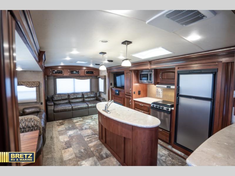 RV listing image