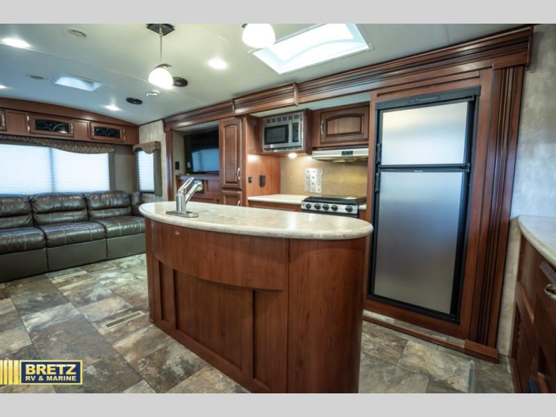 RV listing image