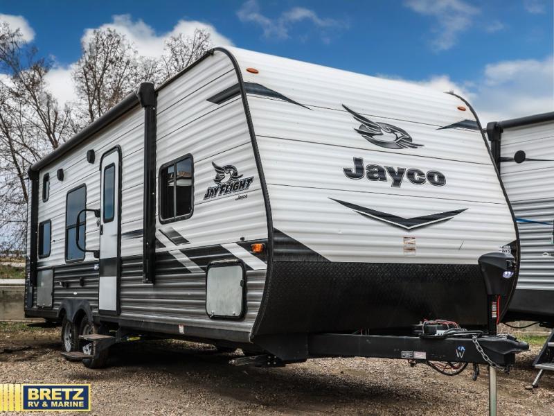RV listing image