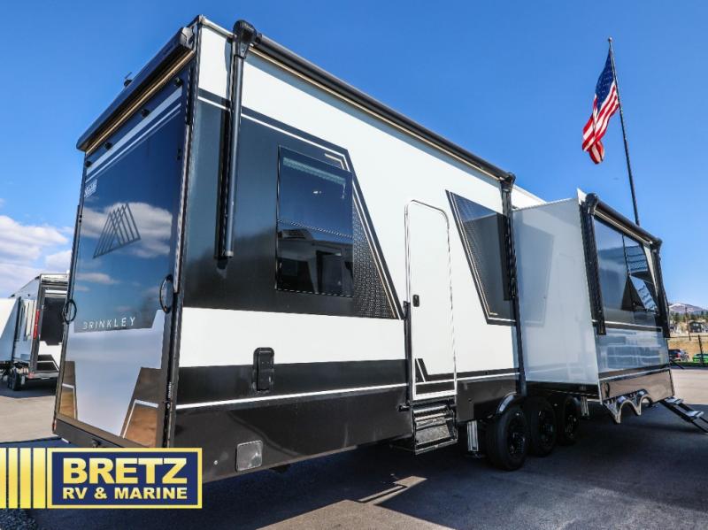 2025 Model G Model G photo 3