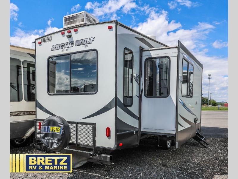 RV listing image