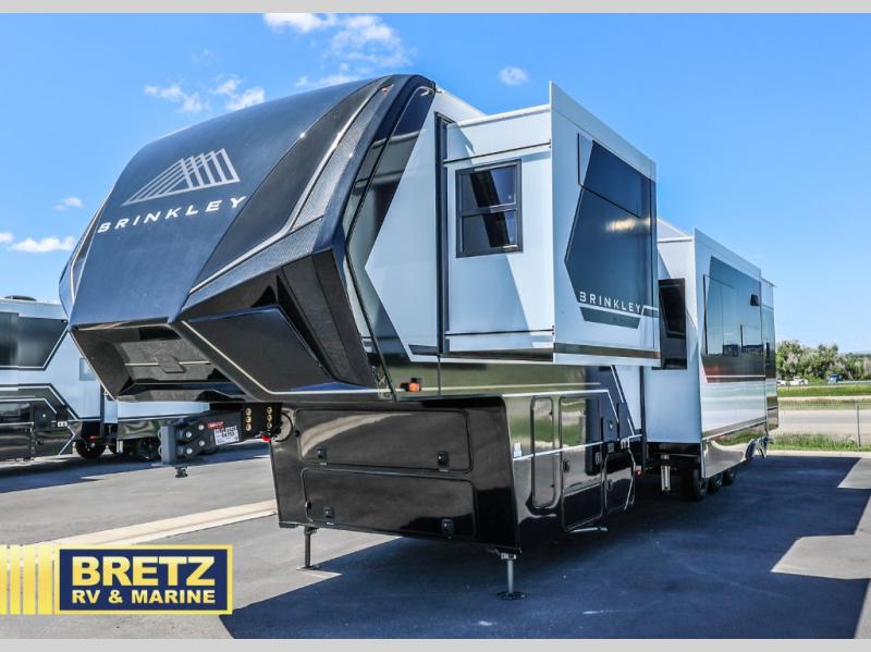 RV listing image