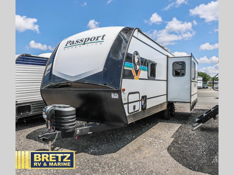 RV listing image