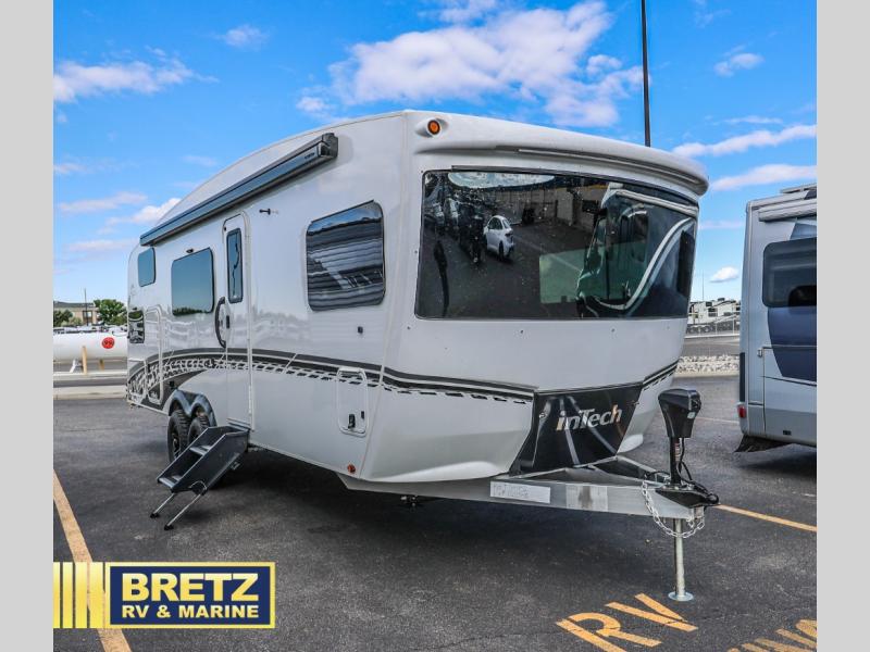 RV listing image