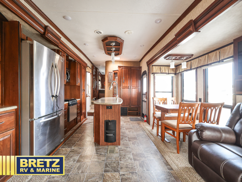 RV listing image