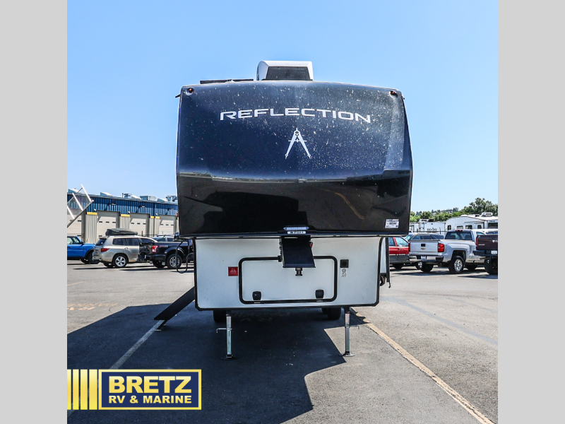 2026 Grand Design Recreational Reflection Narrow Body photo 2