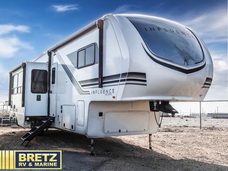 RV listing image