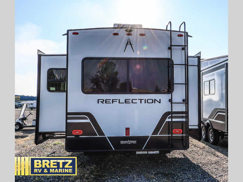 2026 Grand Design Recreational Reflection Narrow Body photo 3