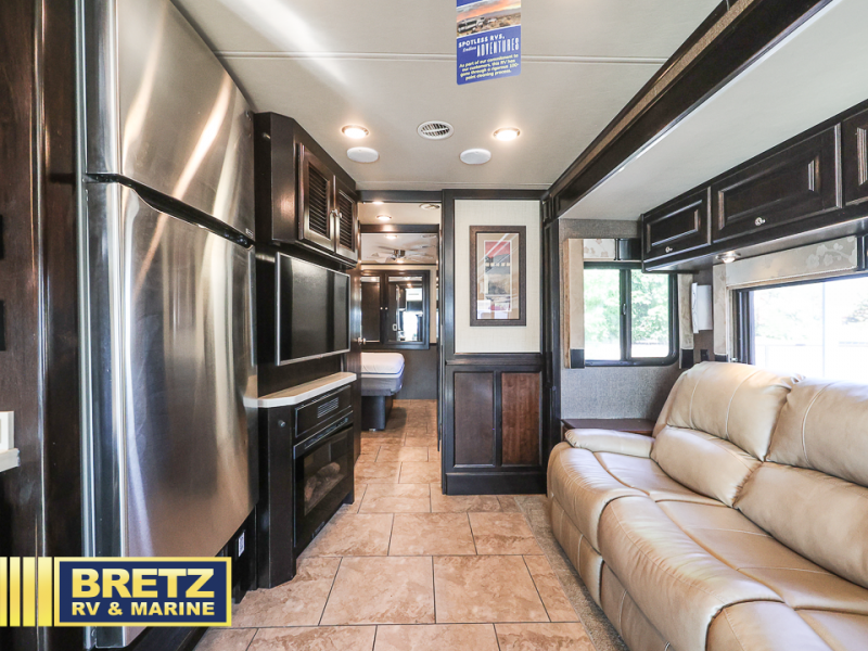 RV listing image