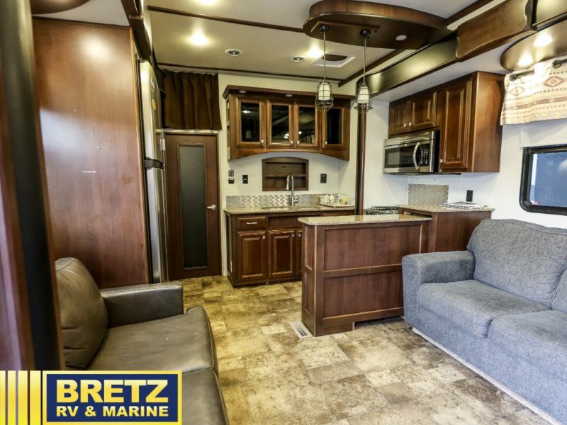 RV listing image