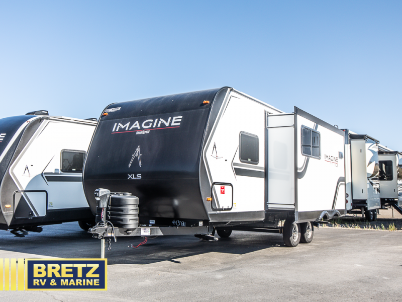 2026 Grand Design Recreational Imagine Narrow Body photo 3