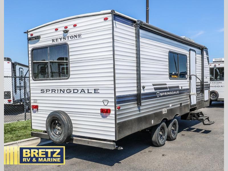 RV listing image