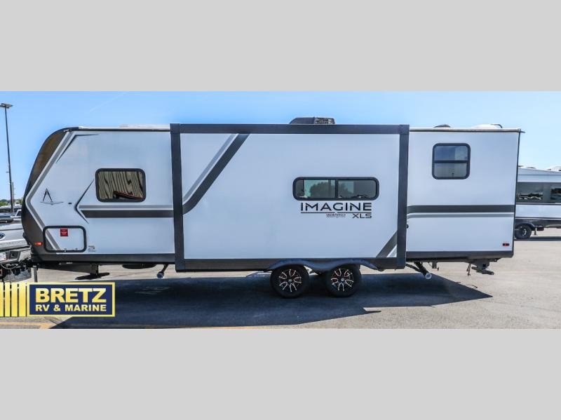 RV listing image