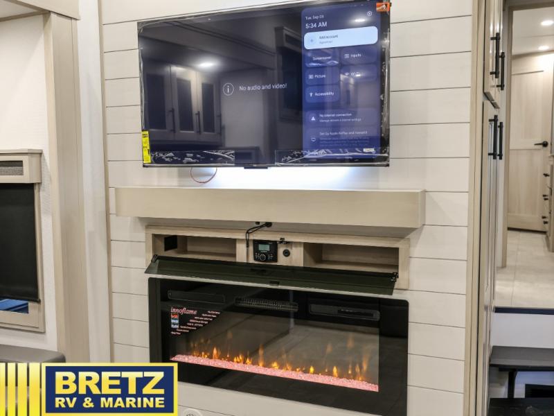 2026 Grand Design Recreational Solitude Wide body photo 4