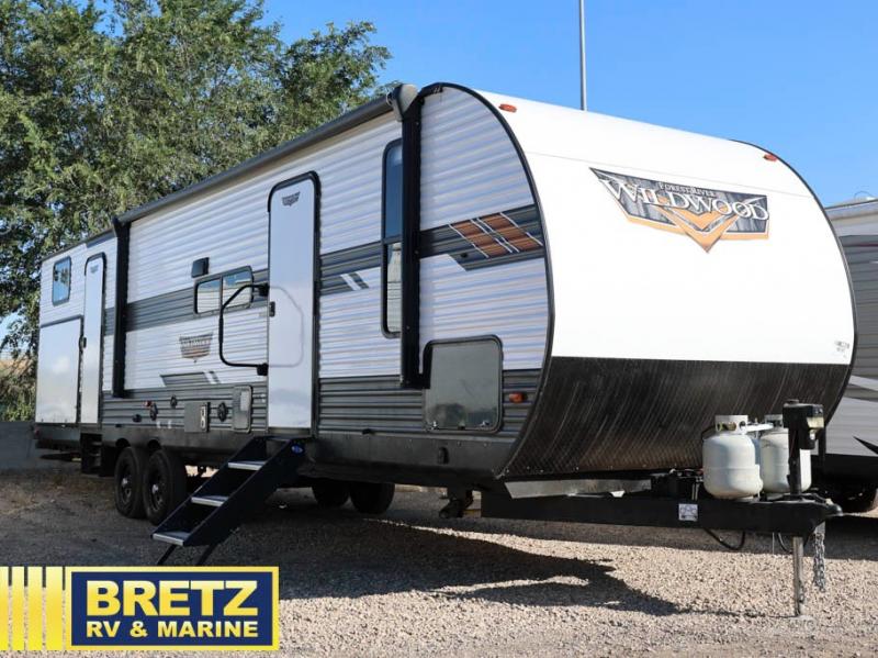 RV listing image