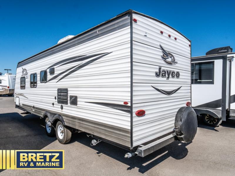 RV listing image