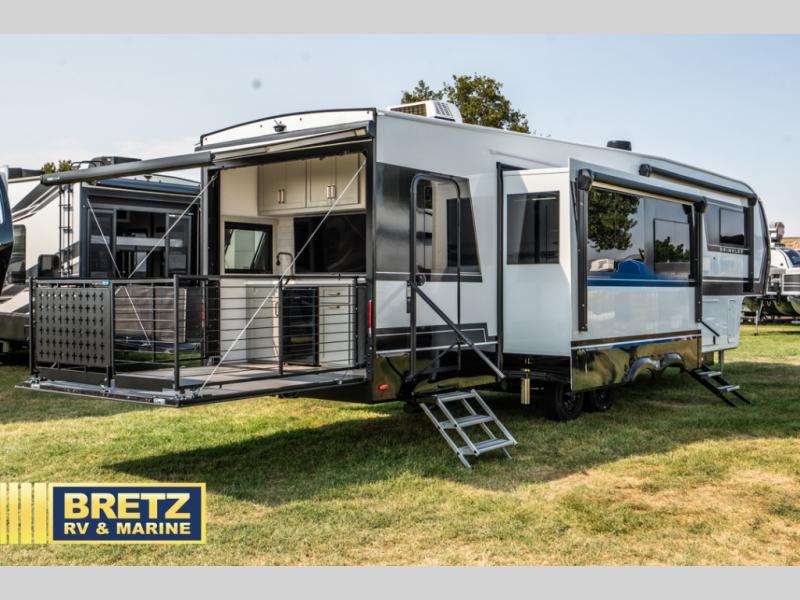 RV listing image