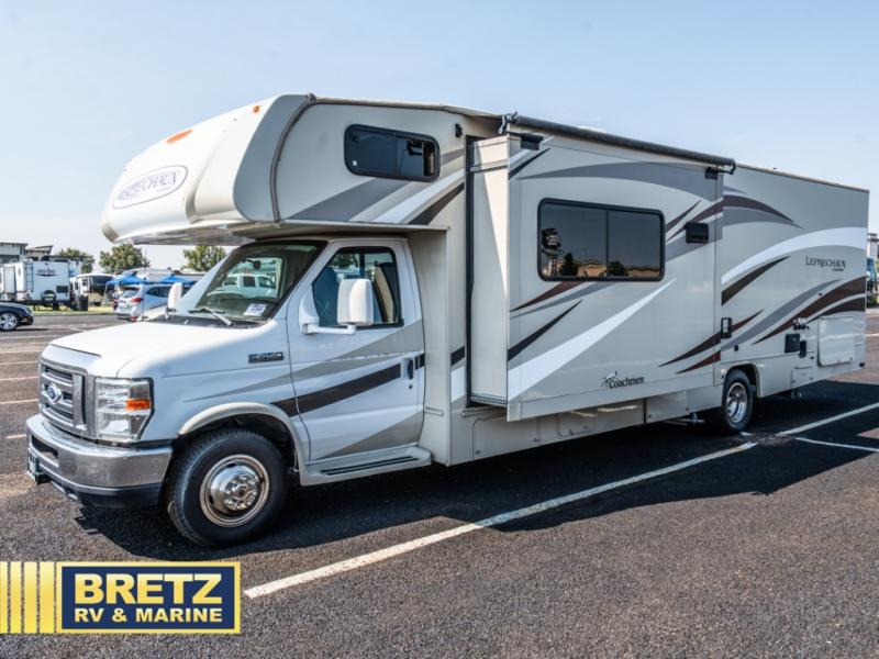 2016 Ford E-450 photo 4