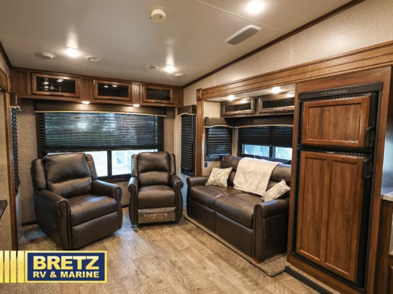 RV listing image