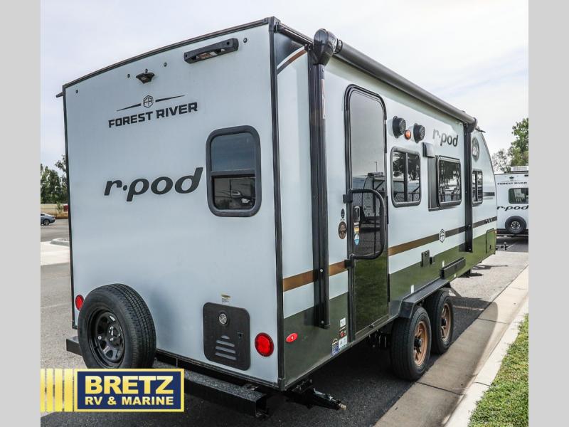 RV listing image