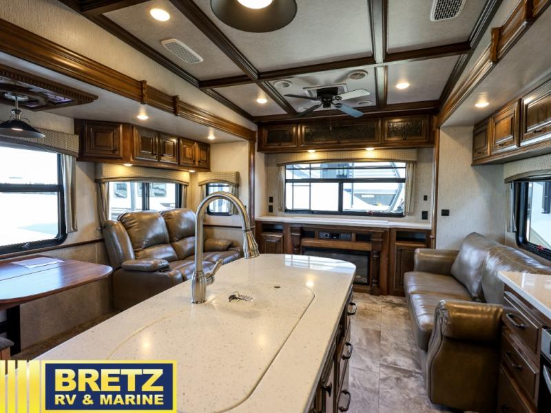 RV listing image