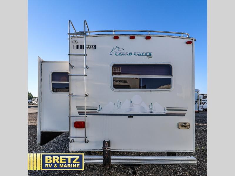 RV listing image