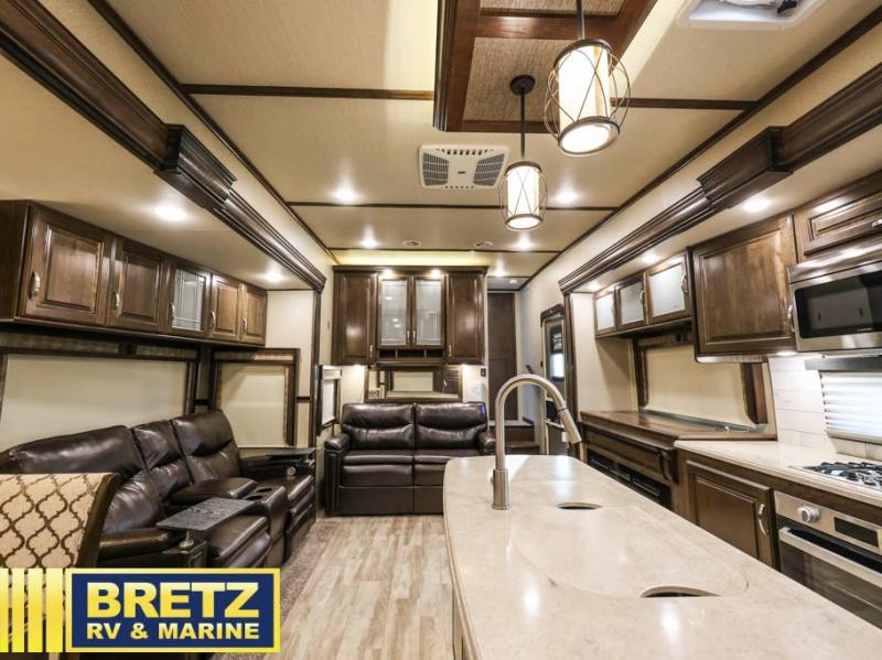 RV listing image