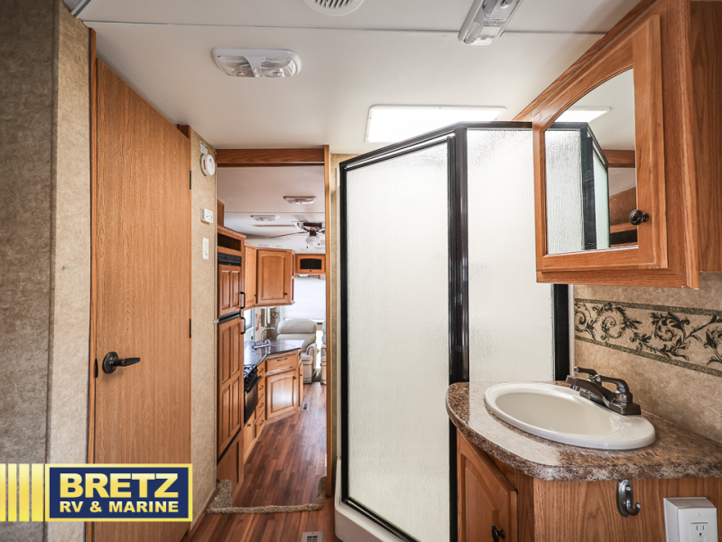RV listing image