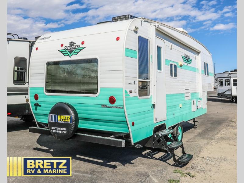 RV listing image