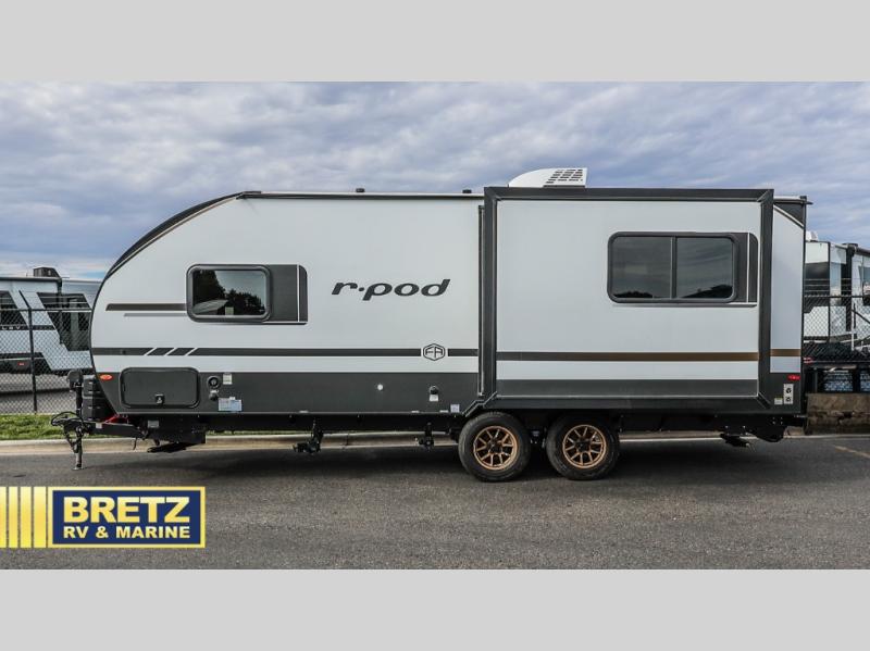 RV listing image