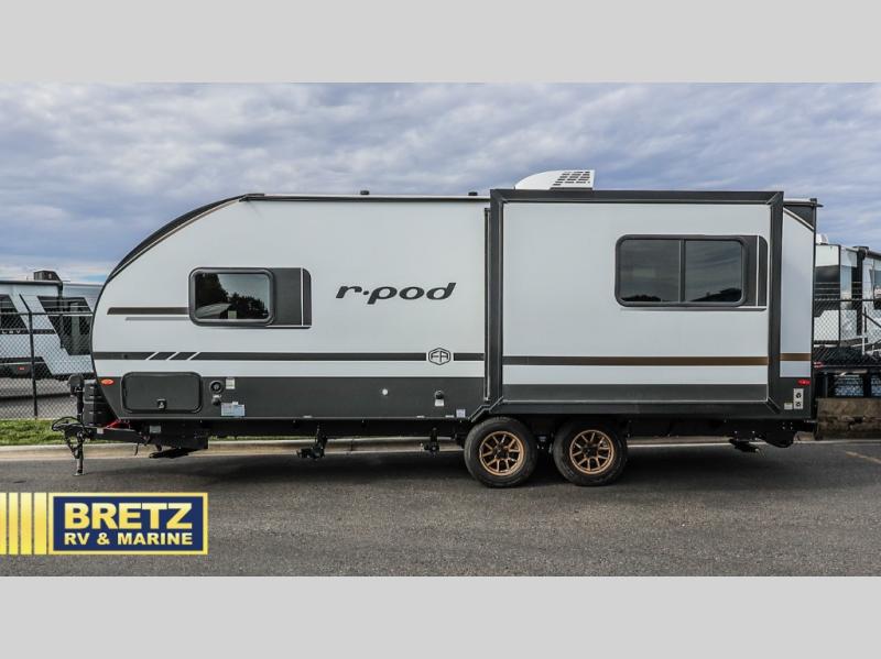 RV listing image