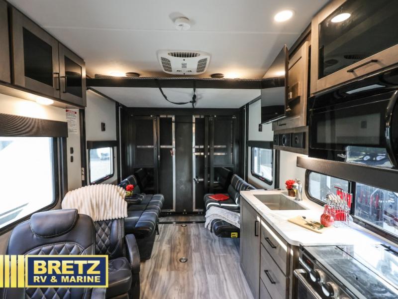 RV listing image