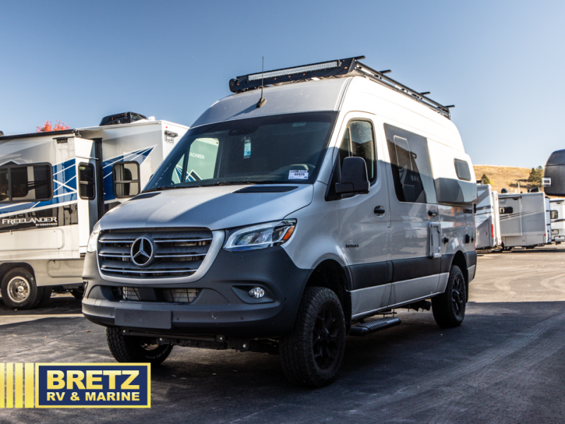 2023 Mercedes Benz Sprinter 2500 photo 3