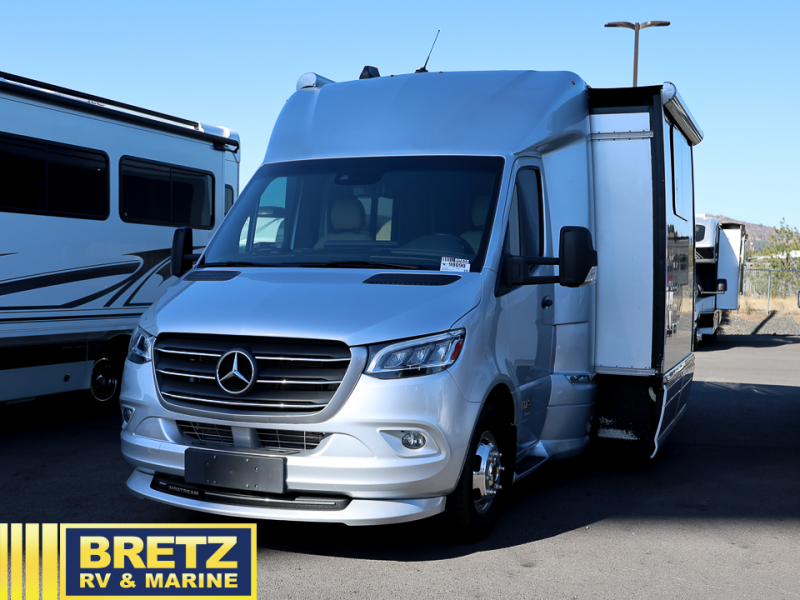 2021 Mercedes Benz Sprinter 3500 photo 2