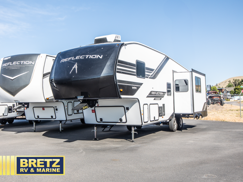 2026 Grand Design Recreational Reflection Narrow Body photo 4